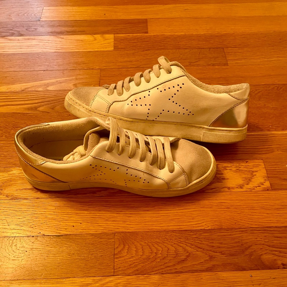 Women’s White Steve Madden Star Sneakers
